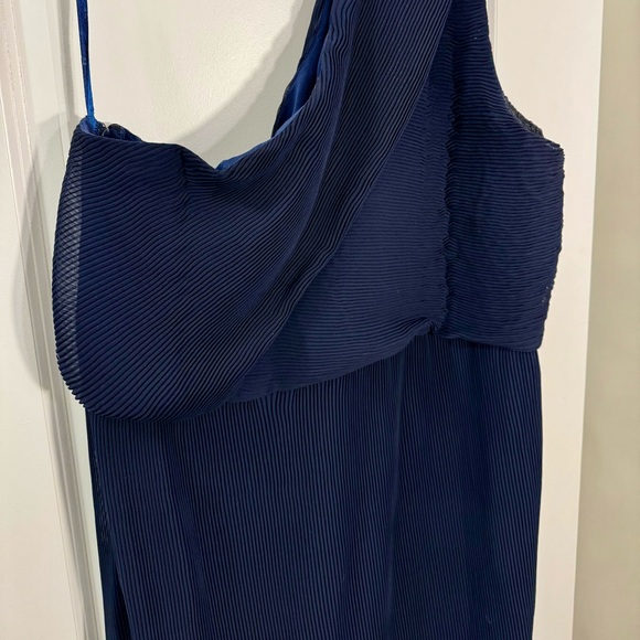 ASOS YAURA Plus Size (US16) One Shoulder Maxi Dress Navy - Picture 7 of 9